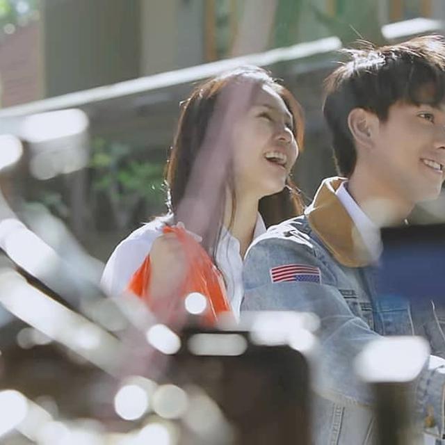 Lirik Lagu Iqbaal Ramadhan Rindu Sendiri Ost Dilan 1990 News Entertainment Fimela Com