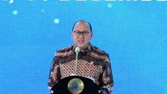 Menteri Investasi/kepala BKPM Rosan P. Roeslani  dalam Rakornas Investasi 2024, di Jakarta, Rabu (11/12/2024)