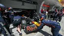 Di Sirkuit Internasional Shanghai, para pembalap harus menyelesaikan balapan selama 56 lap atau putaran dengan total jarak 305,066 km. (HECTOR RETAMAL/AFP)