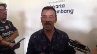 Umuh Muchtar, manajer Persib Bandung. (Bola.com/Erwin Snaz)