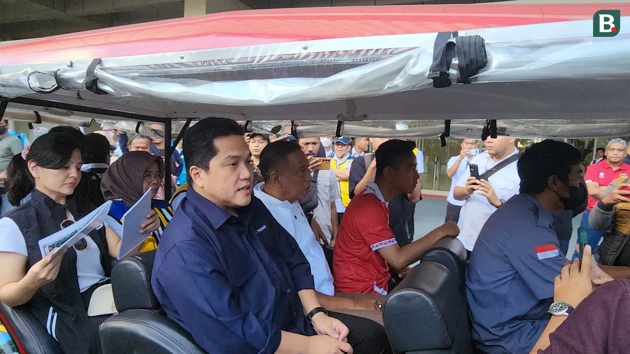 Foto: Tour de Stadium Erick Thohir ke Stadion Manahan, Layak Jadi Venue Final dan Penutupan Piala Dunia U-20 2023