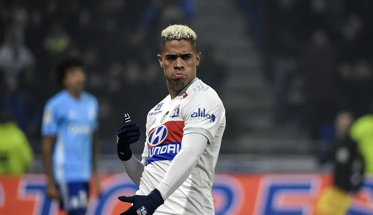 5. Mariano Diaz (Olympique Lyonnais) - 13 Gol (1 Penalti). (AFP/Jeff Pachoud)