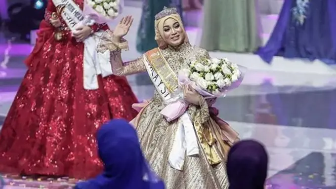 Uyaina Arshad pemenang Putri Muslimah 2018/copyright liputan6.com/Faizal Fanani