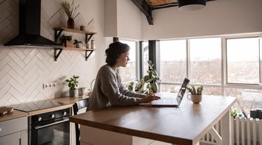 Mengatur Jarak Pandang dari Komputer dan Gadget