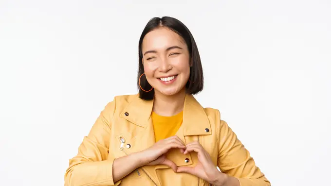 Ilustrasi perempuan yang mudah buat orang jatuh cinta/freepik.com/benzoix