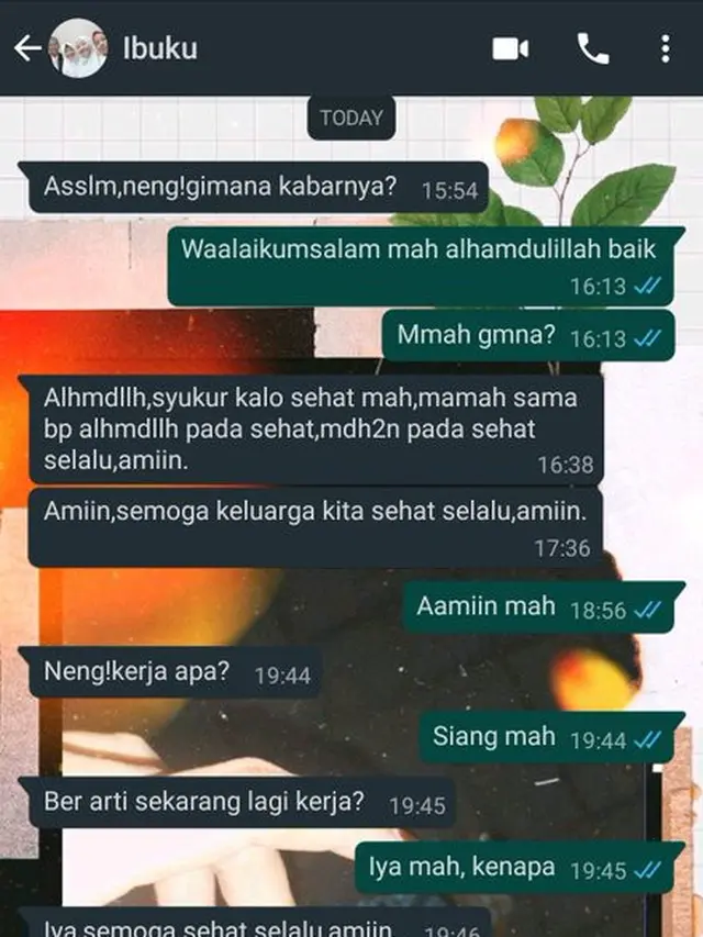 5 Chat Ibu ke Anak Ingatkan Tetap Sehat Ini Bikin Senyum