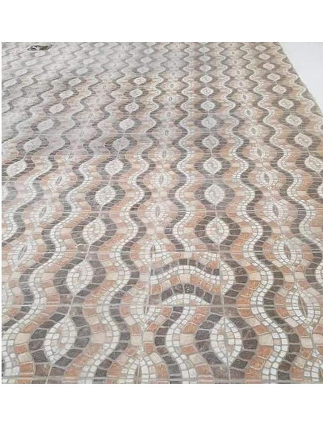 8 Potret Pemasangan Keramik Ini Malah Bikin Mata Sakit, Pusing Lihatnya