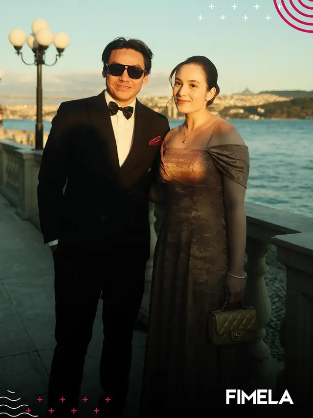 Gaya Artis saat Kondangan di Luar Negeri