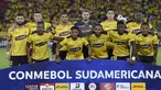 Dengan berbagai alasan, nyatanya kita dapat menjumpai nama-nama klub tenar di liga top Eropa yang juga digunakan oleh mayoritas klub-klub di luar Eropa, seperti Amerika Latin. Karena berbeda konfederasi, penamaan klub yang menjiplak nama klub top di Eropa nyatanya masih aman-aman saja hingga saat ini, karena diyakini tak akan bertemu di ajang kompetisi resmi. Beda halnya dengan klub-klub Eropa yang menjiplak nama-nama klub top Eropa, mereka akhirnya harus menggantinya karena kemungkinan masih bisa bertemu di kompetisi resmi karena masih berada dalam satu konfederasi. Berikut 7 klub yang memiliki nama sama dengan klub-klub top Eropa. (AFP/Rodrigo Buendia)