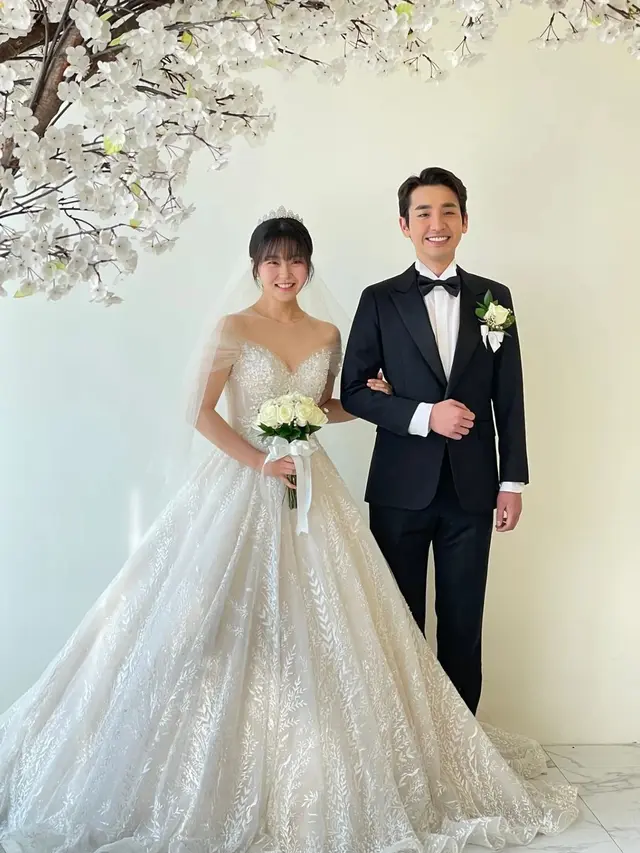 Song Ji Ho dan Seo Hye Won di balik layar drakor Lovely Runner. (Instagram/ s_wisdom_1)