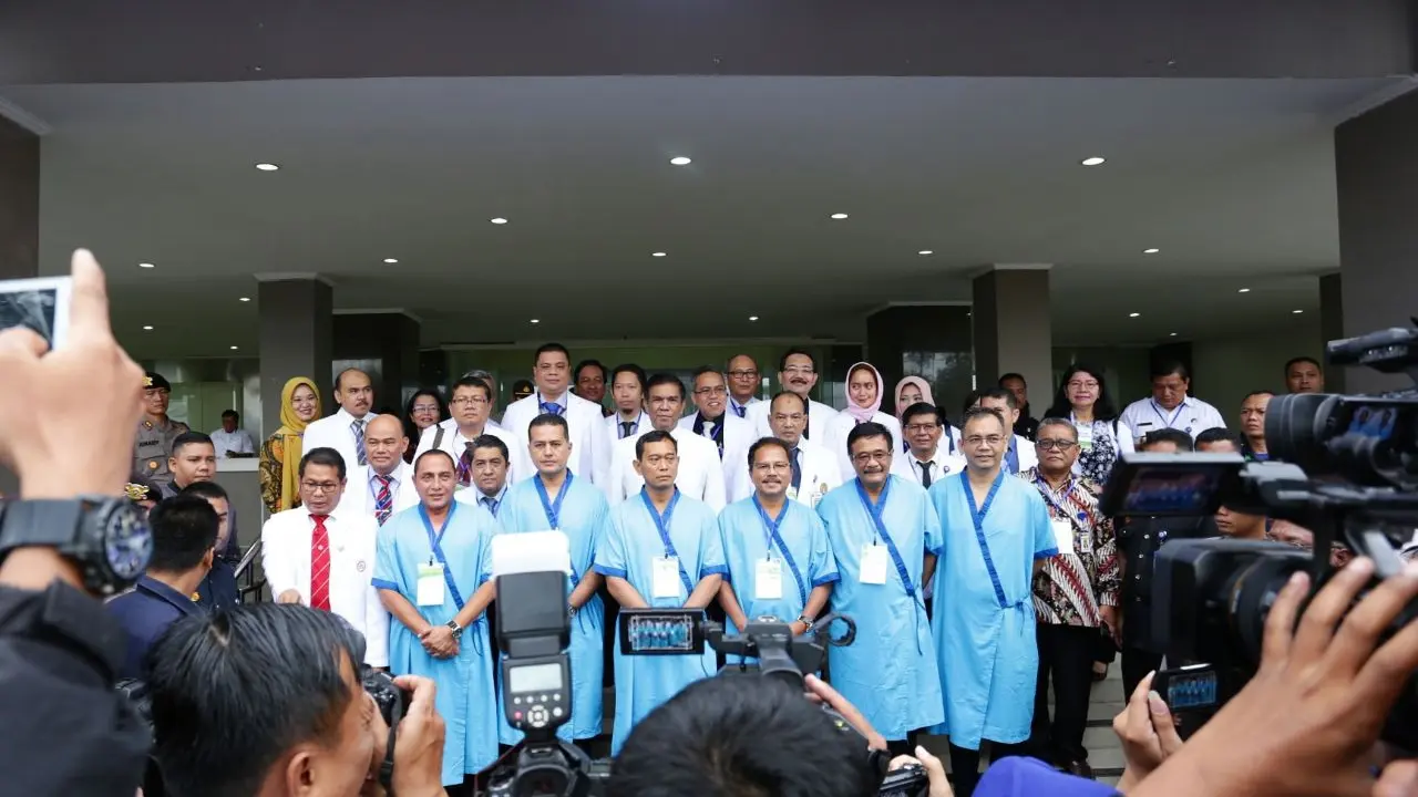 Ketiga pasangan cagub dan cawagub Pilkada Sumut 2018 menjalani tes kesehatan hari kedua