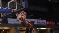 Pemain asing Satya Wacana Salatiga, Jontavious Sutton, memiliki niat mulia untuk basket Indonesia. (IBL)