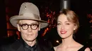 Meskipun begitu, Amber Heard masih menaruh harapan yang tinggi agar seorang Johnny Depp kembalikan niat semulanya, mendukung rencana Amber mendonasikan hartanya untuk orang-orang yang membutuhkan. (AFP/Bintang.com)