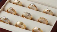 7 Rekomendasi Cincin Emas Elegan untuk Mahar Pernikahan &amp; Cincin Kawin, Simak Tips Memilih Model