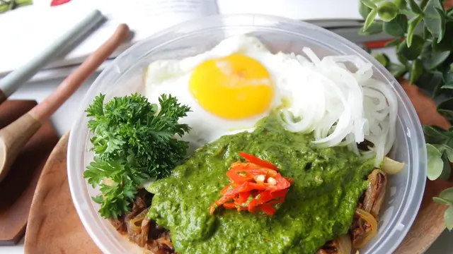 Nataku atau Nasi dan Cerita Ku, rice bowl dengan konsep â Gourmet Food at Homeâ dimana customer bisa menikmati makanan ala restoran Casual Dining yang bisa dinikmati langsung di rumah besutan chef Vito Quinnaldo.