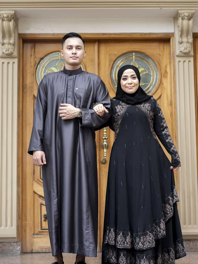 6 Potret Muzdalifah dan Fadel Islami Kompakan Pakai Gamis Ini Curi Perhatian