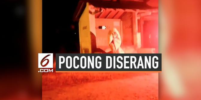 VIDEO: Kerap Resahkan Warga, Pocong Diserang Pakai Petasan