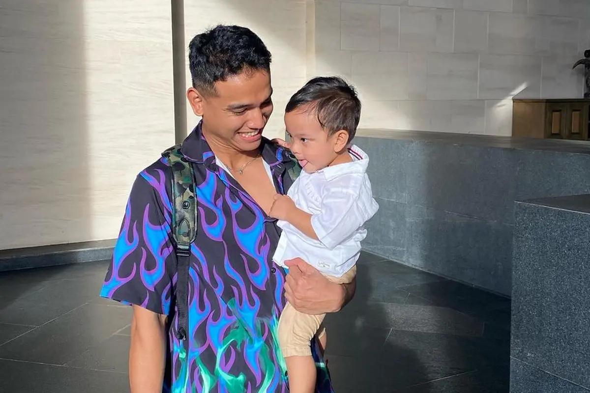 Fadly Faisal  dan Gala Sky