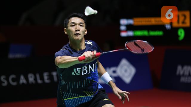 Foto: Chico Tersingkir, Jonatan Christie Melaju di Hari Kedua Indonesia Open 2023