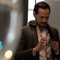 Oka Antara punya pandangan tersendiri soal arti sebuah peran. Menurutnya, peran dan film adalah sebuah kesatuan. Bahkan Oka punya impian untuk berperan seorang diri di sebuah film. 