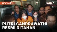 Polisi resmi menahan Putri Candrawathi terkait kasus pembunuhan Brigadir Yoshua. Ia mengatakan anaknya dititipkan ke pengasuh dan neneknya.