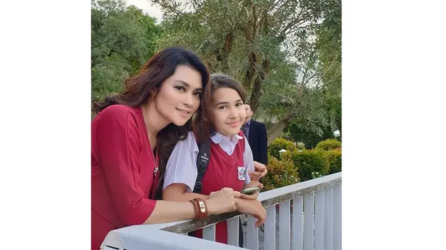 6 Potret Pemeran Wulan dan Linda di Sinetron Dari Jendela SMP, Kompak Banget