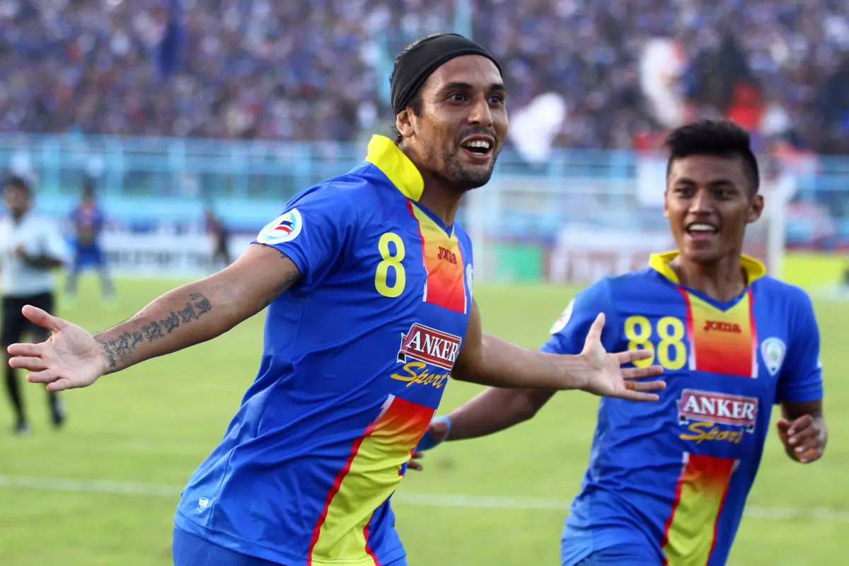 Arema Cronus