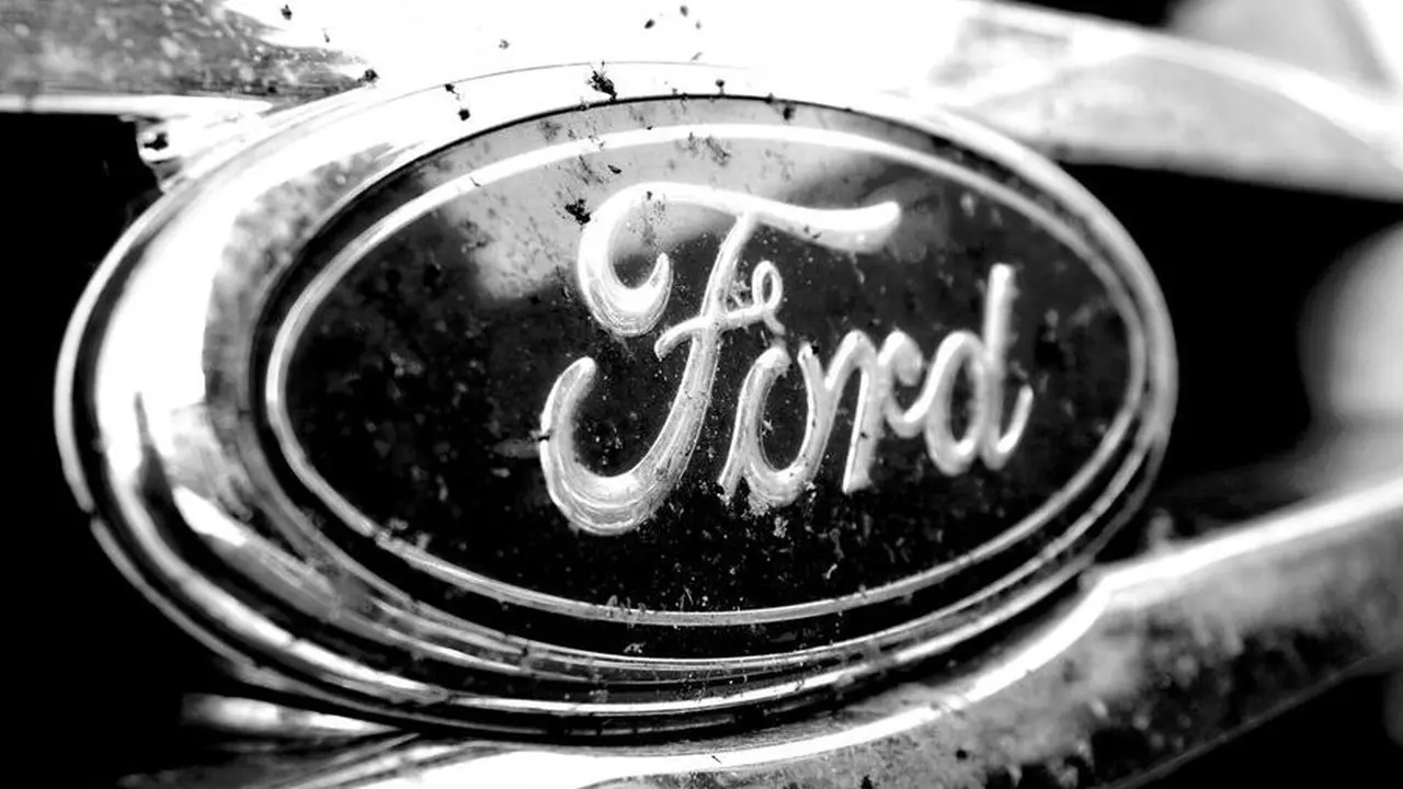 Catatkan Penjualan Tertinggi, Ford Dibayang-bayangi Recall