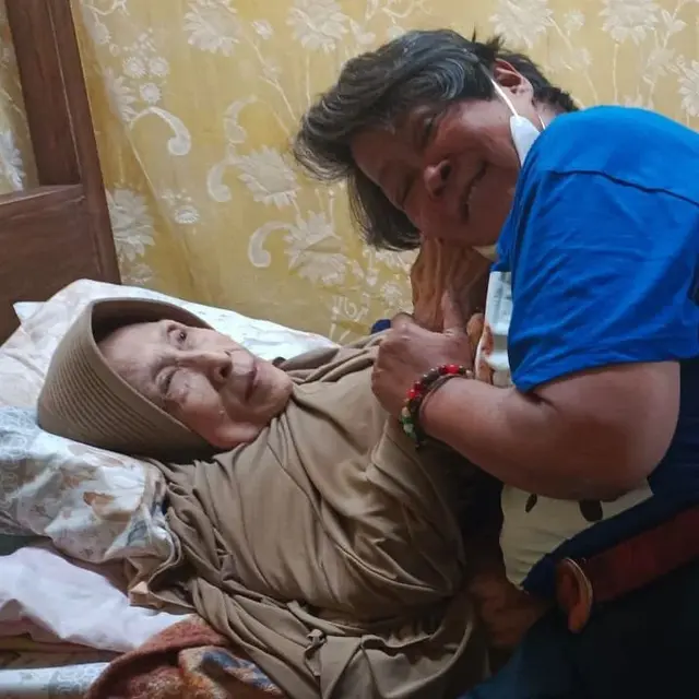 6 Potret Kenangan Aminah Cendrakasih dan Pemain Si Doel, 29 Tahun Berkarya Bersama