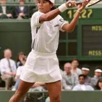 Petenis senior Indonesia, Yayuk Basuki, masuk daftar petenis dengan outfit paling memesona di lapangan (instagram/yayukbasuki)