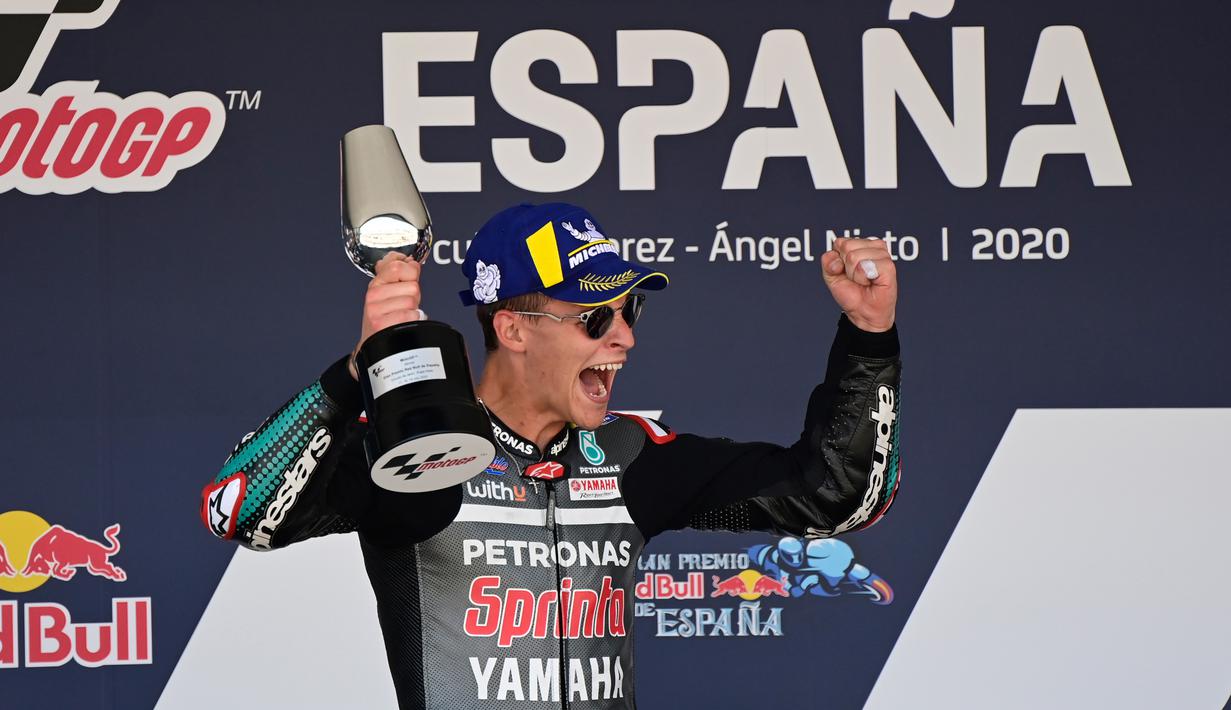 1. Pembalap tim satelit Petronas Yamaha, Fabio Quartararo, hanya mampu finis di urutan ke tujuh pada balapan MotoGP Republik Ceska di Sirkuit Brno, Minggu (9/8/2020). Namun hasil tersebut tak merubah posisinya yang masih kukuh di puncak klasemen dengan 59 poin.(AFP/Javier Soriano)