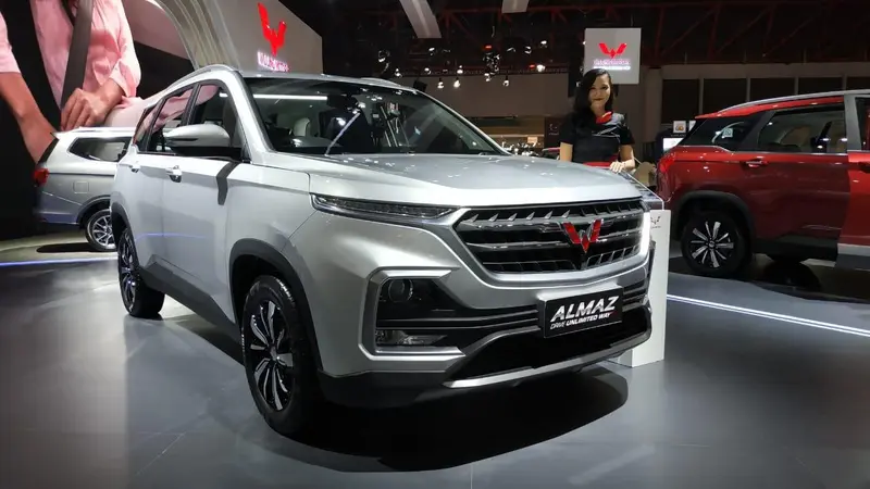 Wuling Almaz.