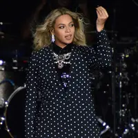Eksekutif produser Grammy, Ken Ehrlich mengeluarkan pernyataan saat melakukan sesi wawancara dengan billboard mengenai artis yang akan tampil nanti. Menurutnya, beberapa orang tak menganggap adanya Grammy. (AFP/Bintang.com)