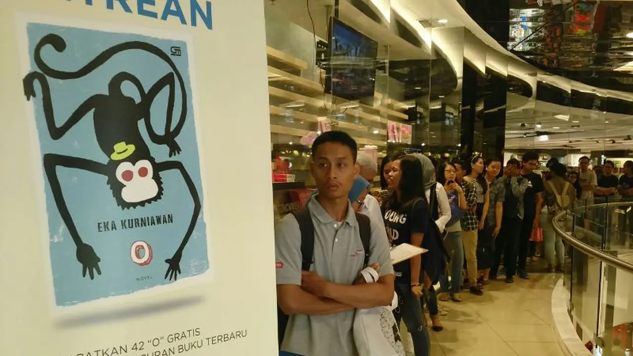 Eka Kurniawan Rilis Novel Terbaru, Fans Membludak 