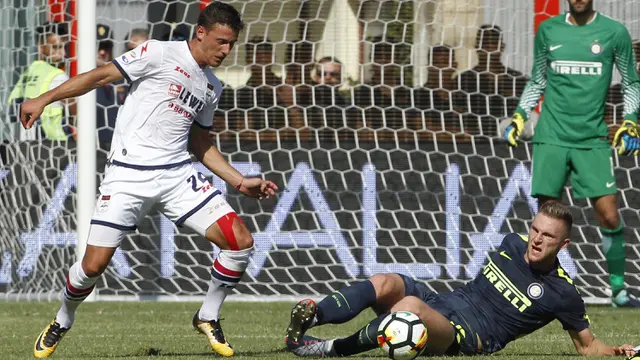 FOTO: Bungkam Crotone, Inter Milan Pimpin Klasemen Serie A