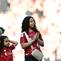 Dalam momen perpisahannya dengan Liverpool, Salah tak mampu membendung air matanya setelah perjalanannya bersama The Reds berakhir saat itu. (AFP/Paul Ellis)