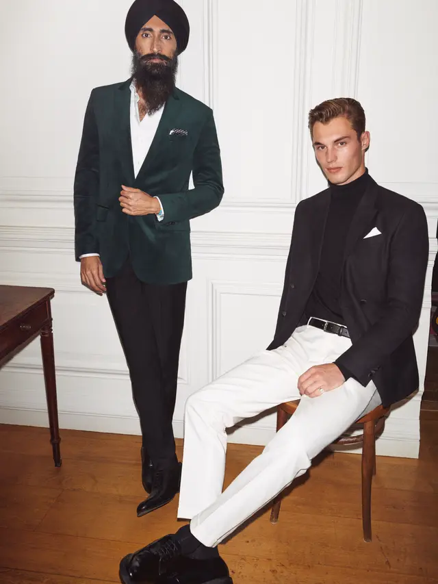 Bernuansa 70-an, Ini Padu Padan Busana yang Tepat Ketika Kumpul Sahabat dari Mango