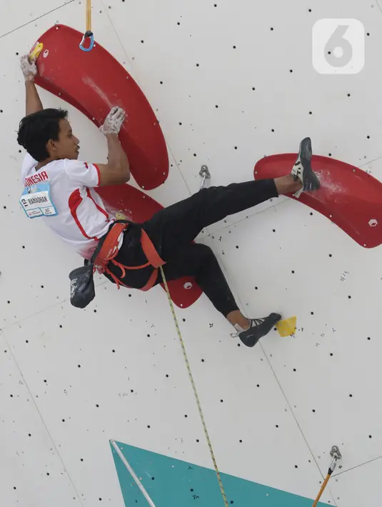 Atlet Panjat Tebing Indonesia Raviandi Ramadhan Lolos Final Kategori ...