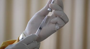 FOTO: Vaksinasi Covid-19 untuk Anak Usia 6-11 Tahun Mulai Dilaksanakan