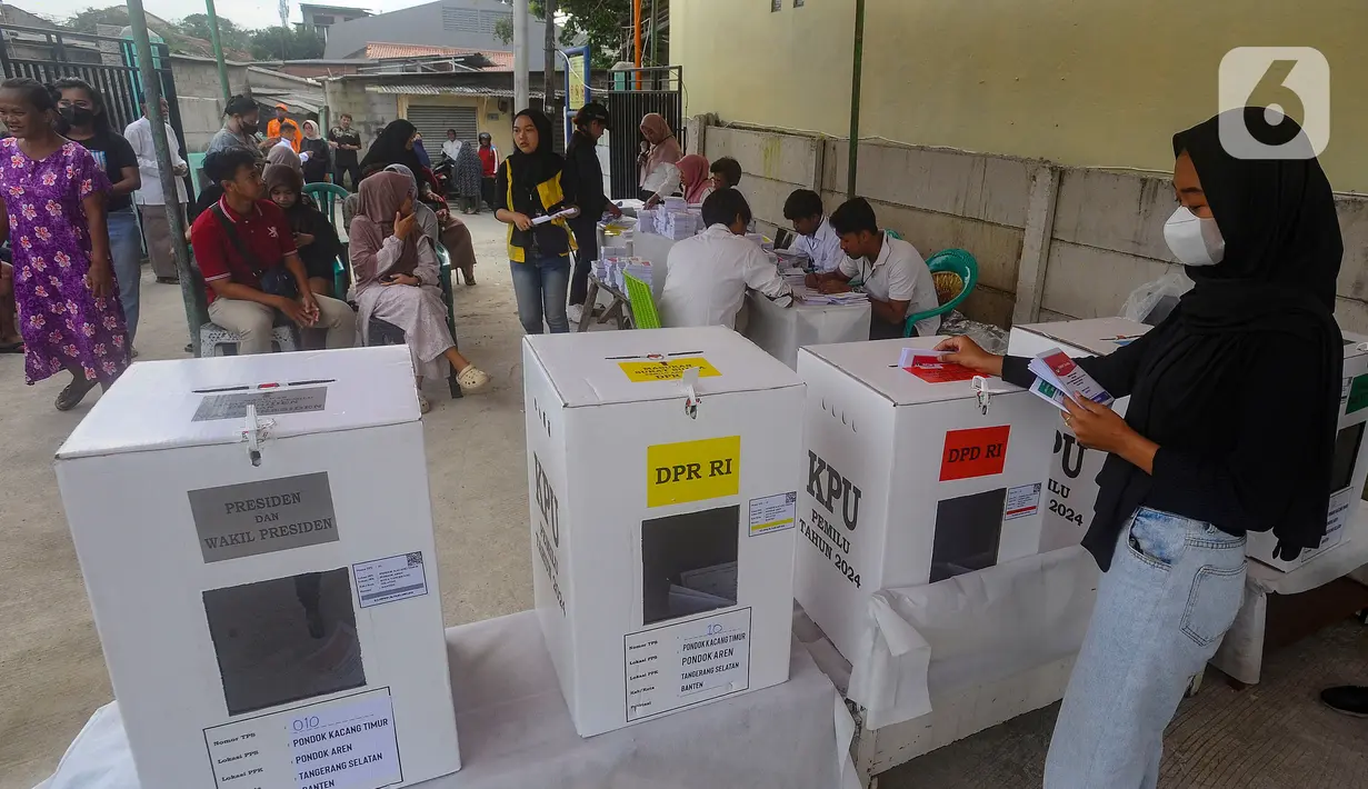 KPU Kota Tangsel memiliki pertimbangan memilih pemungutan suara susulan pada hari Minggu (18/2/2024). (merdeka.com/Arie Basuki)