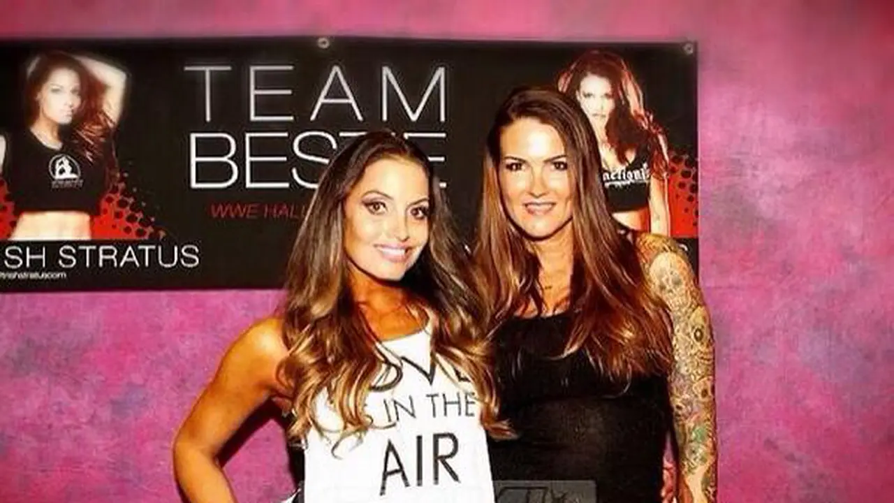 Lita & Trish Stratus