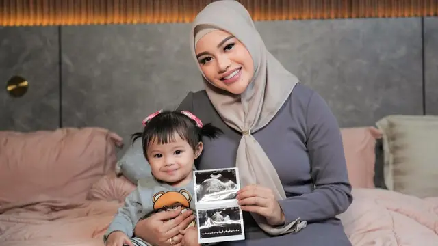 7 Momen Atta Halilintar dan Aurel Hermansyah Umumkan Kehamilan Kedua, Penuh Bahagia