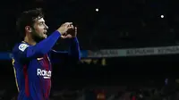 Striker Barcelona, Jose Arnaiz, merayakan gol yang dicetaknya ke gawang Murcia pada babak 32 besar Copa del Rey di Stadion Camp Nou, Barcelona, Rabu (29/11/2017). Barcelona menang 5-0 atas Murcia dan lolos dengan agregat 8-0. (AP/Manu Fernandez)