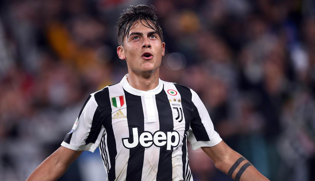 3. Paulo Dybala (Juventus) - 12 Gol (1 Penalti). (AFP/Filippo Monteforte)