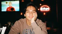 Jefri Nichol Rajin Mengaji di Sel Tahanan