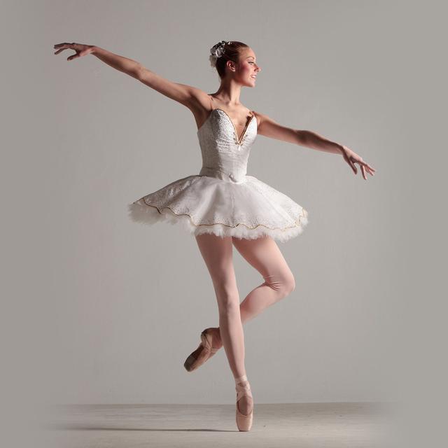 Di Balik Keanggunan Balerina 10 Foto Ini Buat Kamu Ngeri Sendiri Lifestyle Fimela Com