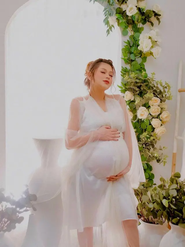 Viabel Callysta Aileen (https://www.instagram.com/p/COnCLzBrR1x/)