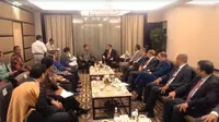 Wapres Jusuf Kalla bertemu dengan Presiden IDB