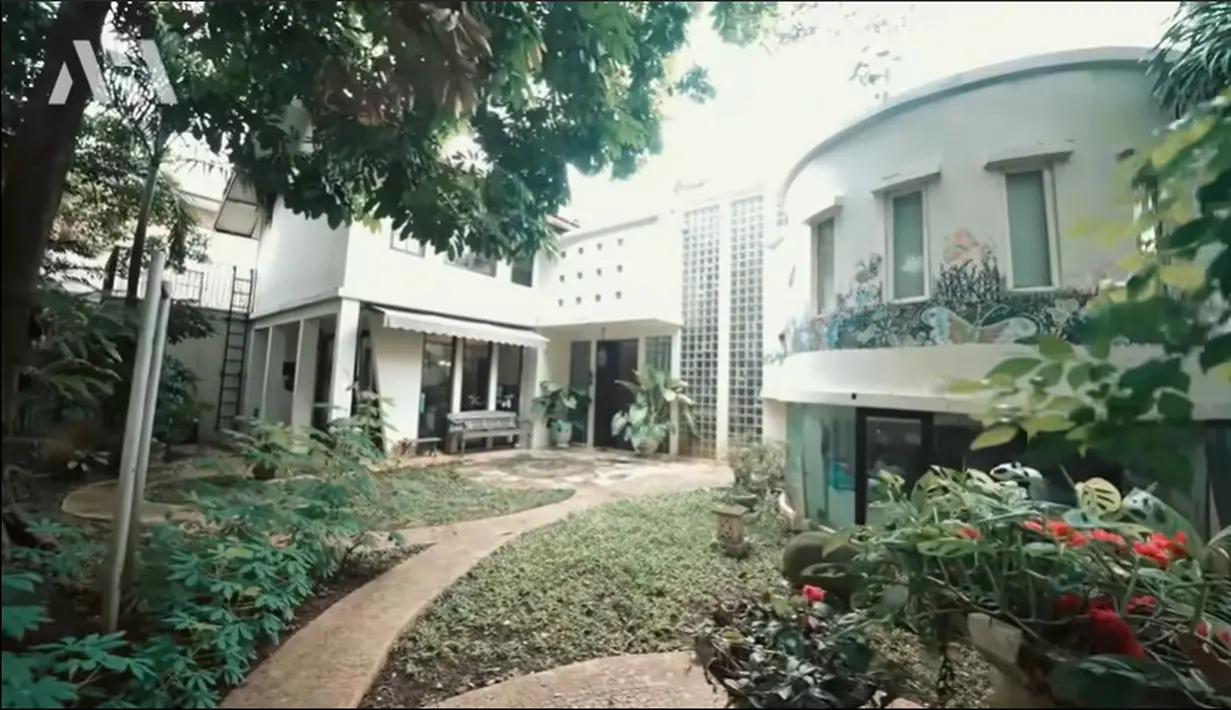 Markas Slank (Youtube/AH)