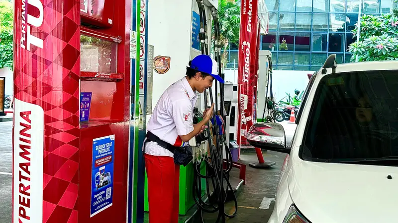 PT Pertamina Patra Niaga memastikan Bahan Bakar Minyak (BBM) jenis Pertalite tersedia di 97 persen dari total SPBU Pertamina di Indonesia. (Foto: Pertamina)